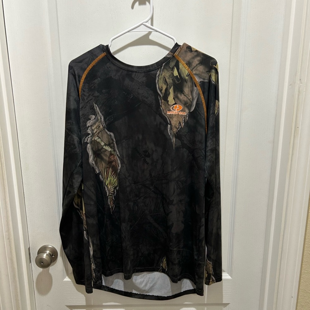 Mossy Oak Camouflage Long Sleeve with Orange Detail